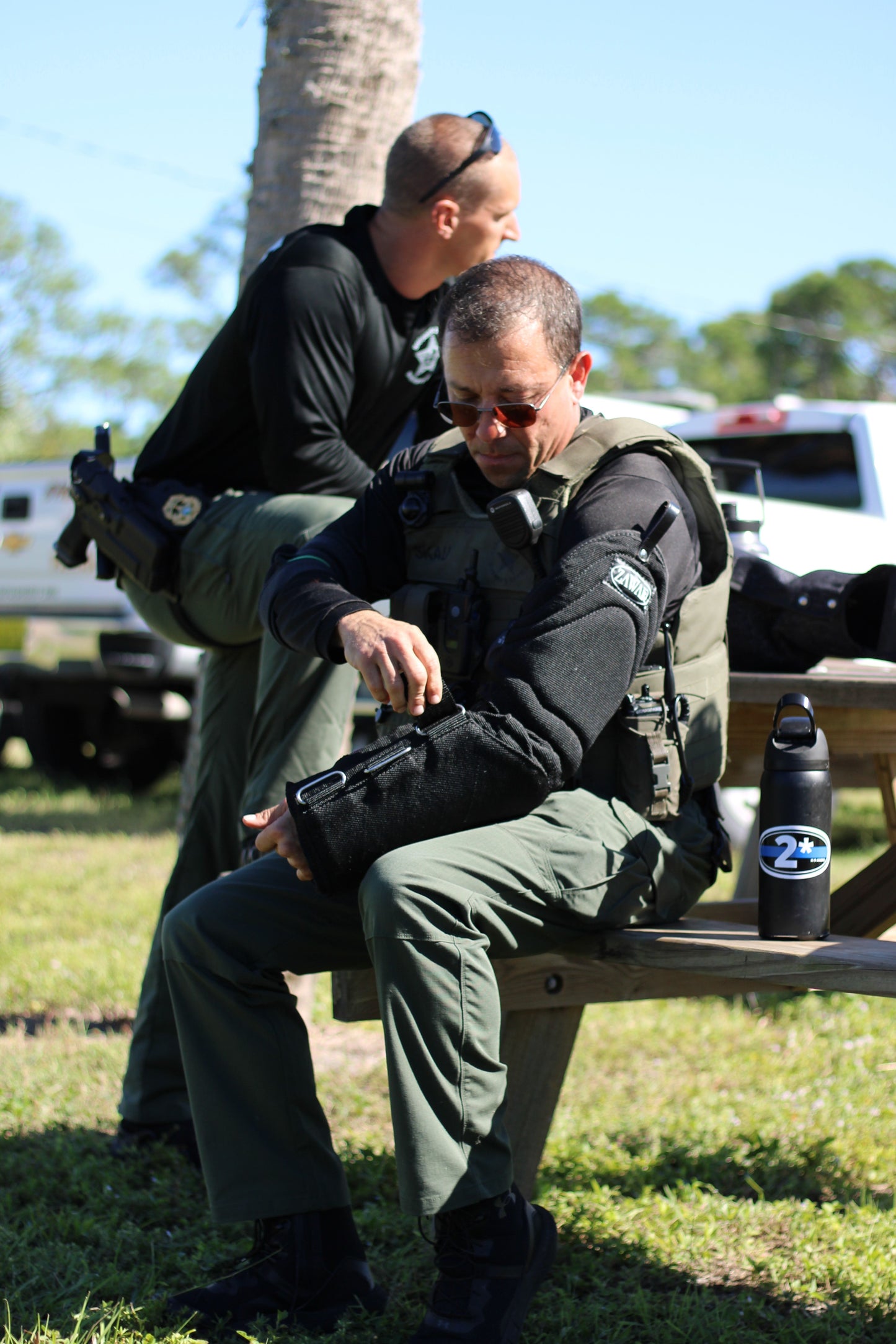 Zawar Hidden Sleeve - Synthetic Fabric