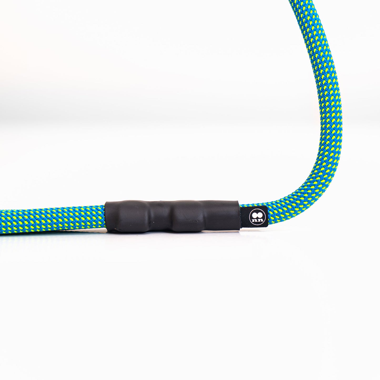 Tuenne Customizable Norte Dog Leash