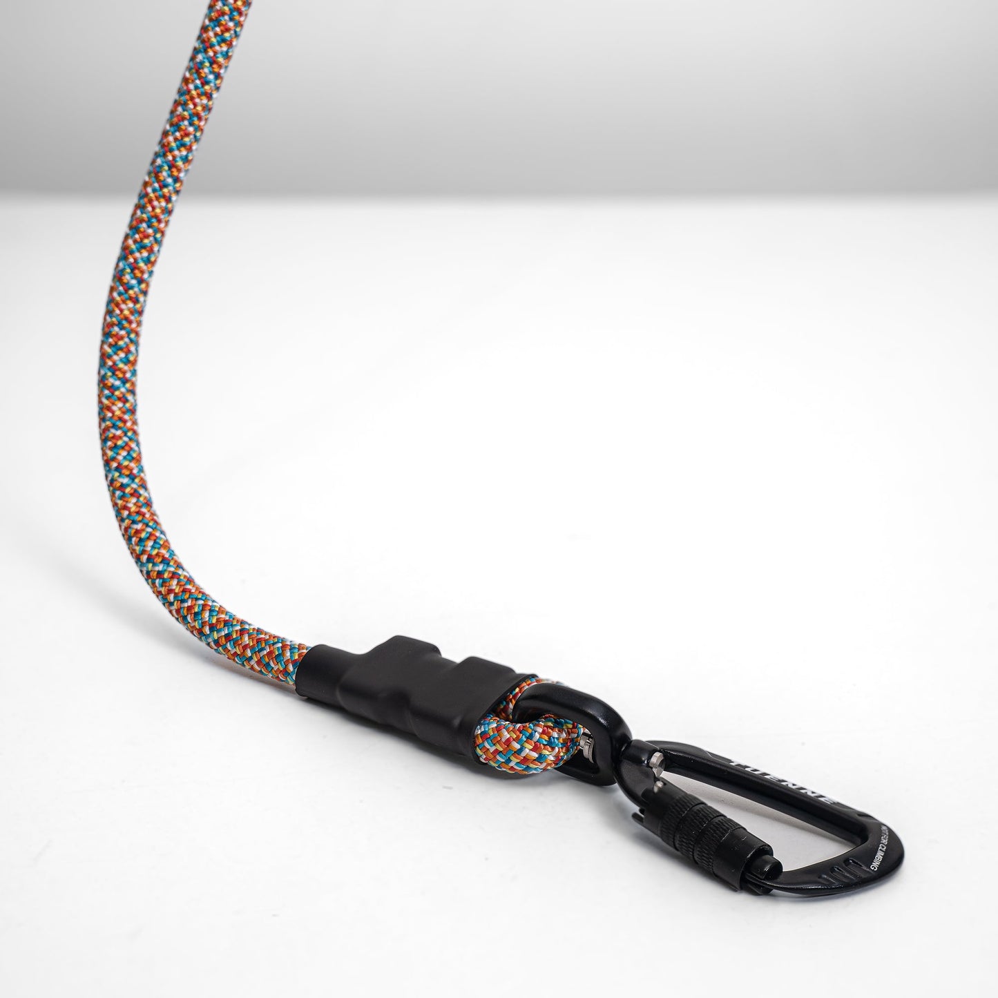 Tuenne Customizable Norte Dog Leash