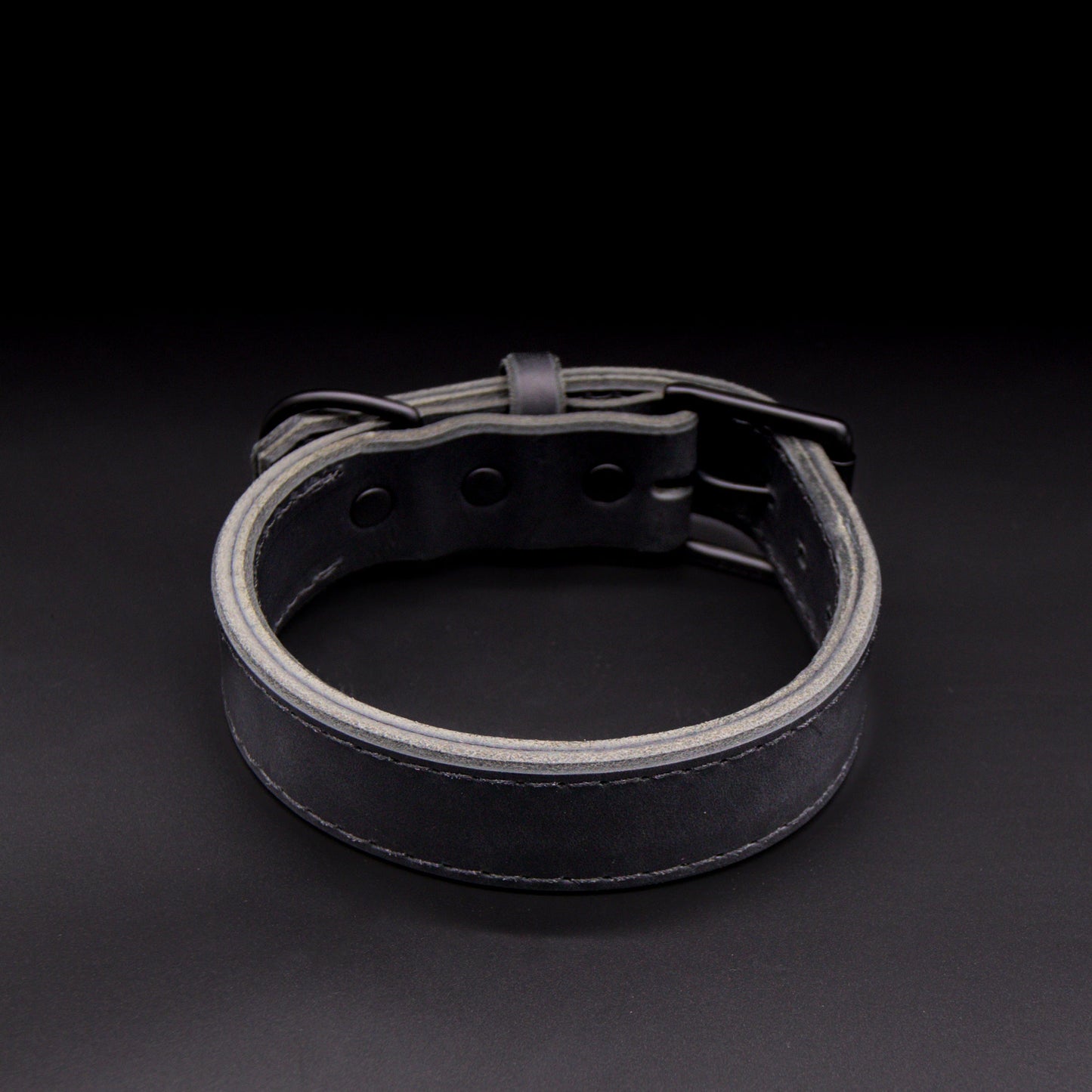 The Golden Ranch 1.5" Black Latigo Collar