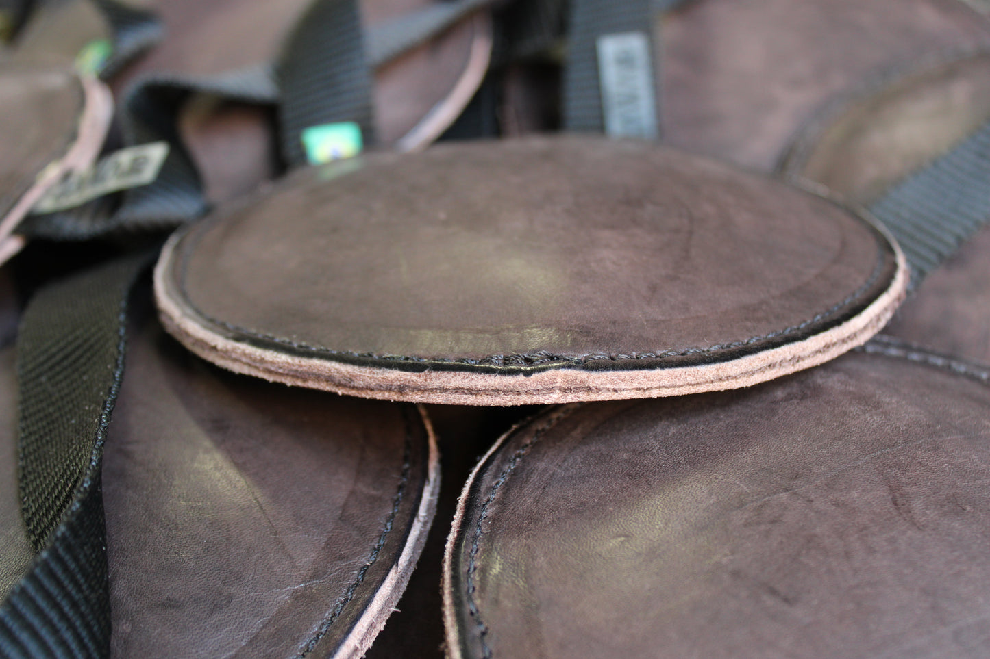 Zawar Genuine Leather Bite Disc