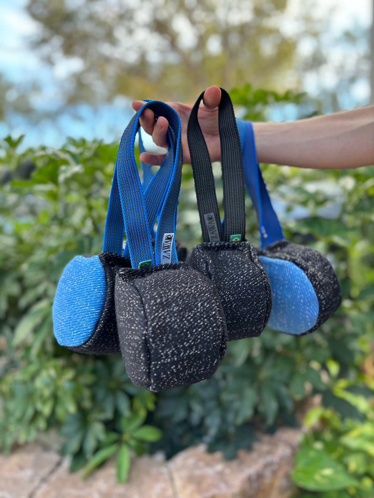 Zawar Bite Suit Fabric Ball