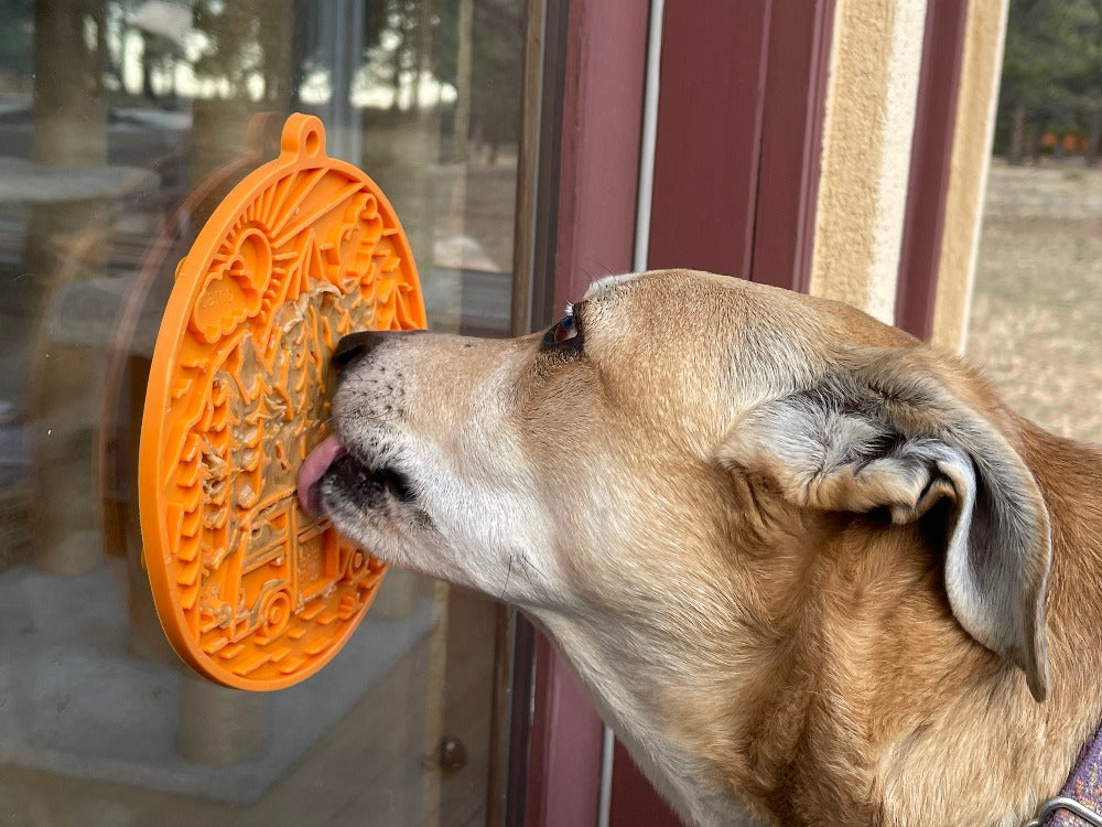 Camp Design eMat Enrichment Lick Mat With Suction Cups