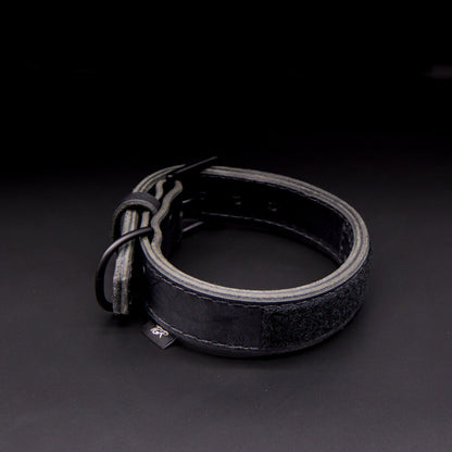 The Golden Ranch 1.5" Black Latigo Collar